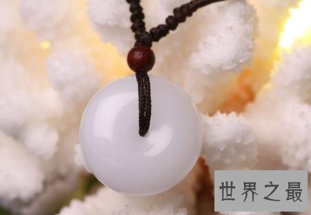 和田玉的价格究竟是多少呢，据说价值连城呢！