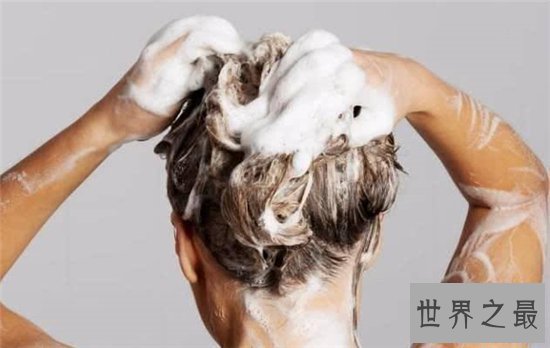 头皮发麻是怎么回事？可用冷水洗澡来缓解