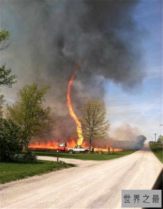 火焰龙卷风仅持续几分钟，严重造成千人丧生的惨案