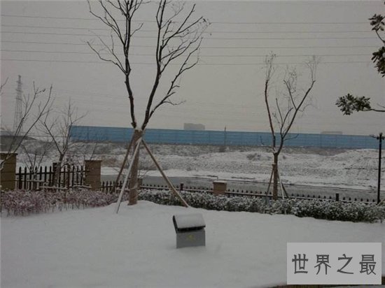 千年极寒影响着人们生活，明末年间地球遭遇冰河期