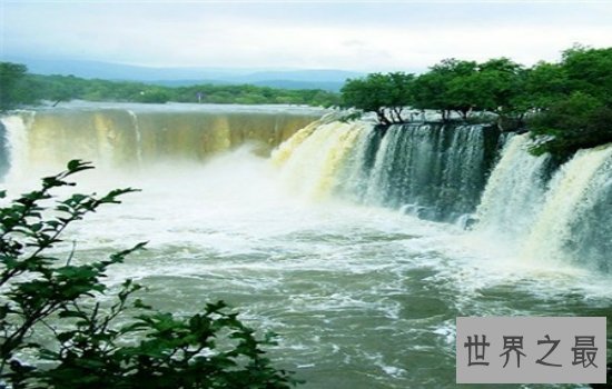 世界十大美丽瀑布大盘点 景象壮观人间仙境般的存在!