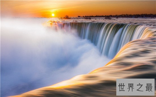世界第一跨国瀑布尼亚加拉瀑布 感受大自然的美