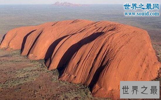 世界上最大的岩石,艾尔斯岩石(周长10公里)