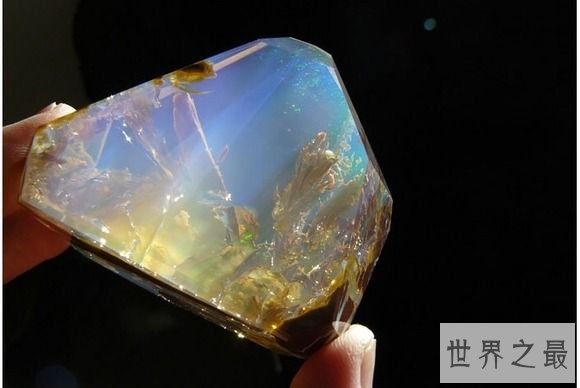 世界上最美的石头,比钻石美1000倍