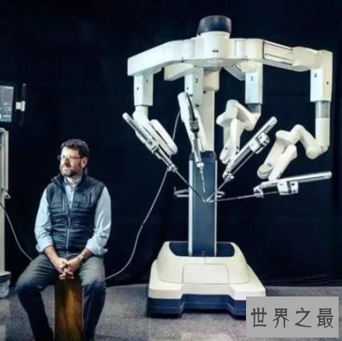 世界第一款磁控线性机器人,在脑血管中自由穿梭