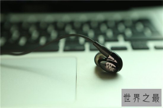 动铁四天王,四种高端耳机带给你音乐的享受