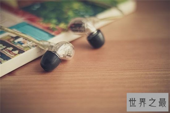 动铁四天王,四种高端耳机带给你音乐的享受