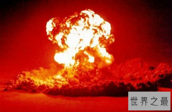 中国第一颗原子弹,打断了其他国家对中国的非分之想