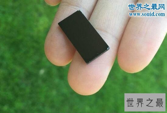 世界最小的净水器,和口香糖一样大(2厘米)