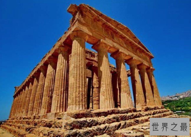 世界上最古老的石块建筑,建造时间估计为前1600年