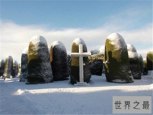 世界最美坟墓,大文豪的坟墓竟然这么简单