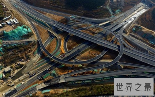 济南最大立交桥即将竣工,堪比重庆网红空中公路