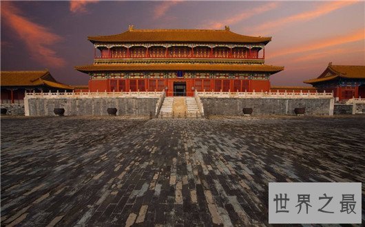 中国最宏伟的建筑,长城历经千年不倒,圆明园曾辉煌过
