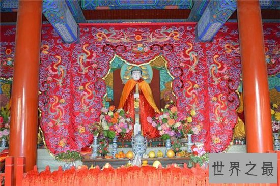北顶娘娘庙供养肉身菩萨,香火从明清开始一直旺盛