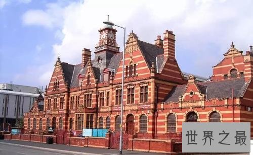 英国大学排名TOP10,最出名最好的学校就是这些!