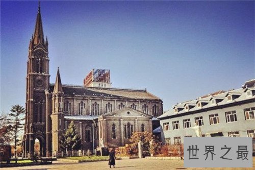 世界上最著名的哥特式建筑排行,感受西方最古老的哥特式建筑
