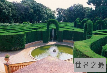 全球十大最梦幻花园迷宫,爱神丘比特来助阵?