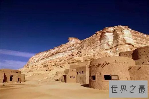 五家沙漠中的奢华酒店,撒在沙漠中的明珠