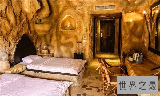 五家沙漠中的奢华酒店,撒在沙漠中的明珠