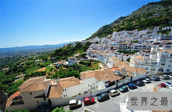 西班牙十大风情万种特色小镇,花的世界科尔多瓦欢迎您