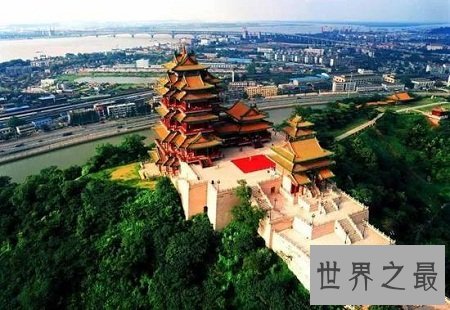 中国古代的十大名楼,中学课本居然出现了四个?