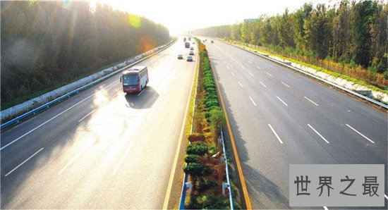 中国十大最长高速公路,连霍高速是中国最长高速