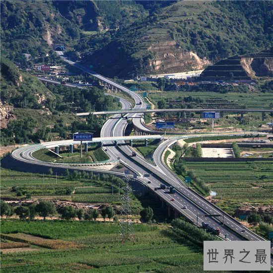 中国十大最长高速公路,连霍高速是中国最长高速