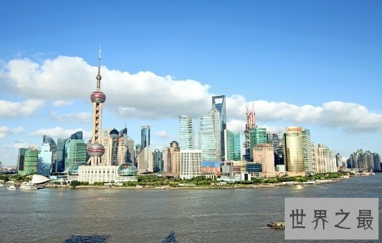 重庆最高楼环球金融中心高达339米,占地面积竟有如此之大!