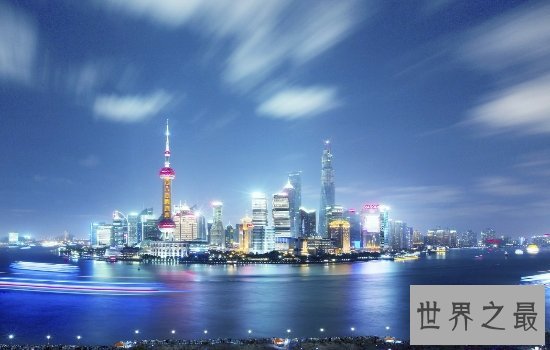 重庆最高楼环球金融中心高达339米,占地面积竟有如此之大!