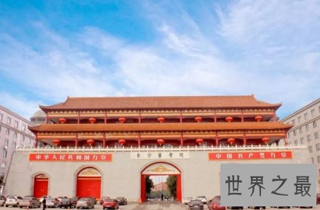 中国十大最丑建筑 能丑到你怀疑人生!