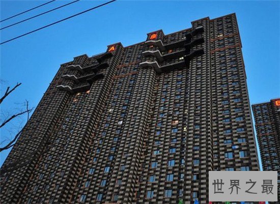 奇葩的沈阳乱码大楼,这所大楼的设计真的是太别出一格了!