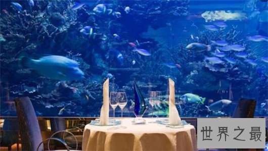 迪拜十大最疯狂的建筑,迪拜风中烛火大厦最风骚(会跳舞的大楼)