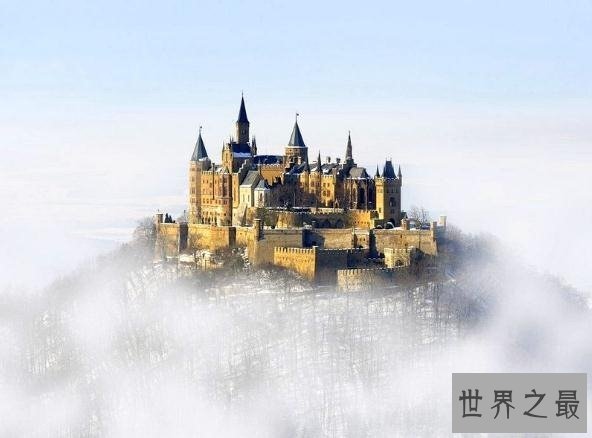 世界上最壮观的冰雪城堡,世间罕见的景致