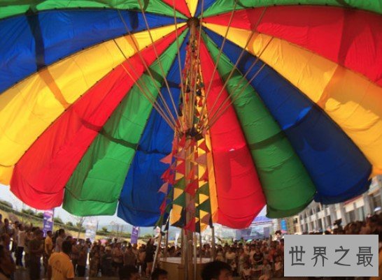 世界上最大的伞,它撑开直径有22.09米