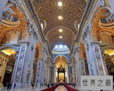 世界上最大的教堂,占地面积有23,000平方米