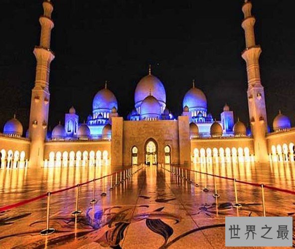 世界上最大的清真寺,占地35万平方米