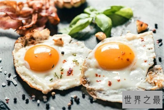 世界上最大的煎蛋,蛋之大一锅顿不下!