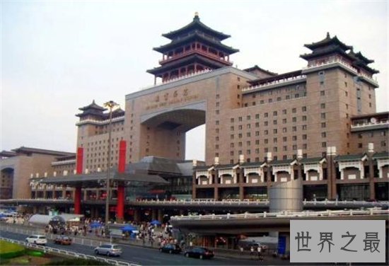 亚洲最大火车站，一起来了解北京西站的繁华！