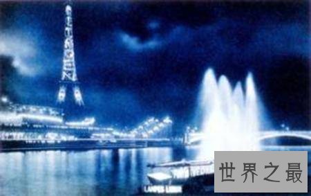 世界最大广告,三十公里以外的居民都能看到!