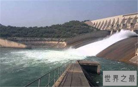 世界上最大的10座大坝,中国的三峡大坝宏伟壮观