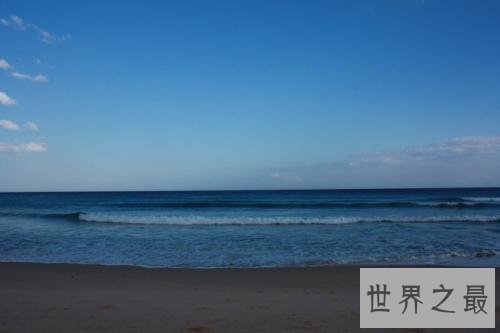 世界上最大湖,南北1200公里!