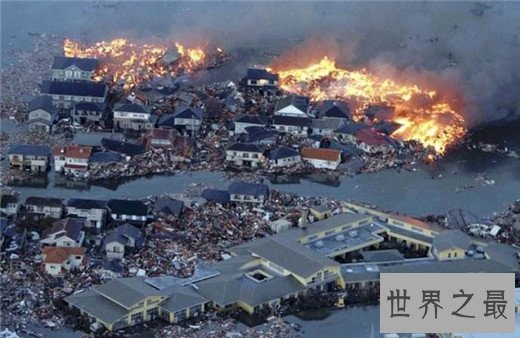 历史上最恐怖的十大的海啸,9.2级地震引发强海啸(近30万人丧生)