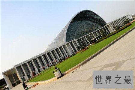 亚洲最大的火车站在中国?竟然不是北上广深?
