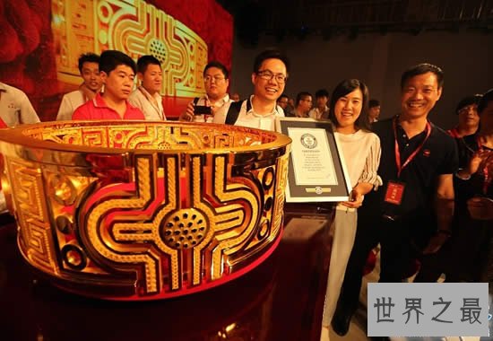 世界上最大的金戒指,重达164.4斤(耗费3000万)