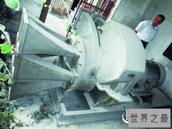 全球最大防空报警器,捍卫者号提醒国人勿忘国耻