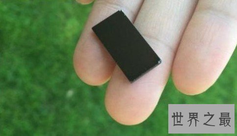 世界上最小的净水器,只有2厘米长1厘米宽