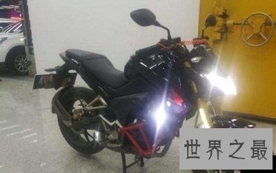 世界上最小的房车,摩托车上的房车你见过吗?