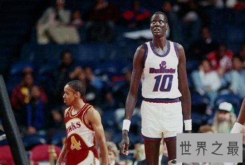 最长的腿居然是他?这双腿可真得值钱呢!