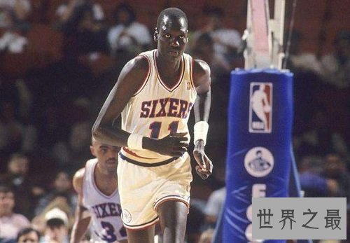 最长的腿居然是他?这双腿可真得值钱呢!