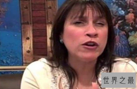 世界上语速最快的女人,在54.2秒内读完603个词,你可以吗?